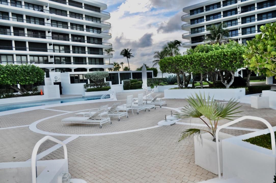 2660 S Ocean Boulevard 305s, Palm Beach, Florida 33480