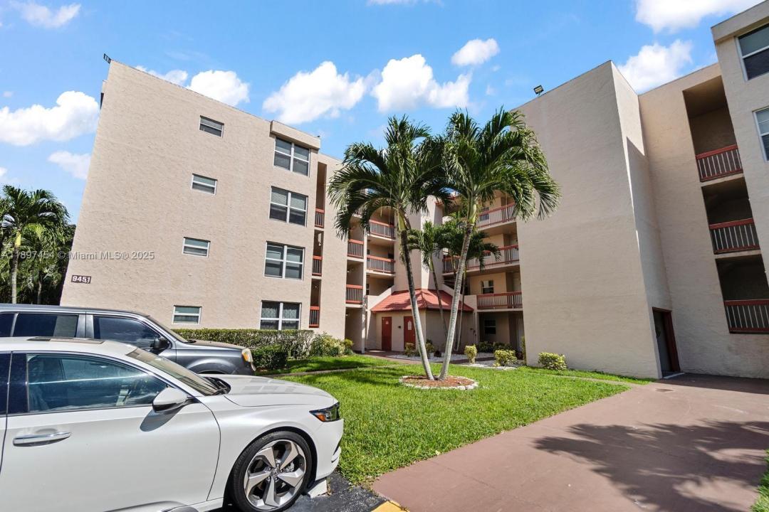 9451 Evergreen Pl 303, Davie, Флорида 33324, Соединенные Штаты