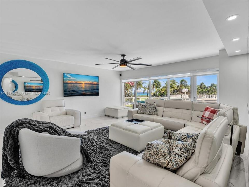 111 N Pompano Beach Blvd 308, Pompano Beach, Flórida 33062, Estados Unidos