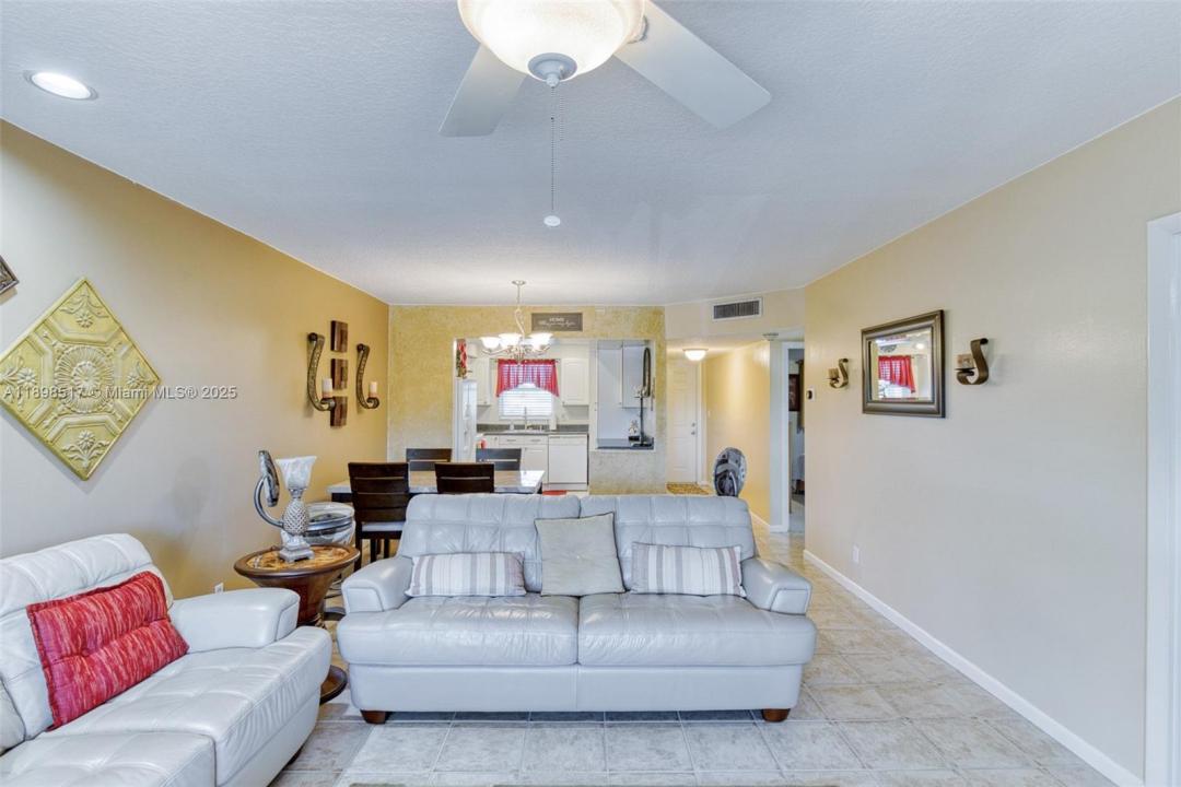 1400 NE 57th Ct 301, Fort Lauderdale, Florida 33334, Estados Unidos