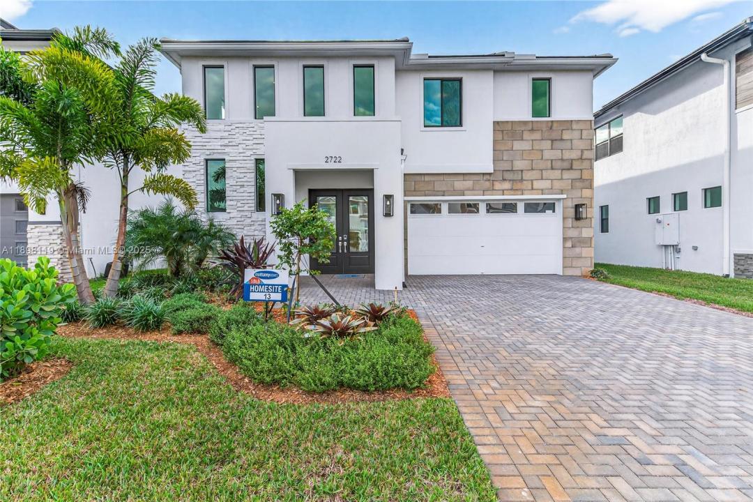 2722 NW 87th Ter na, Cooper City, Florida 33024