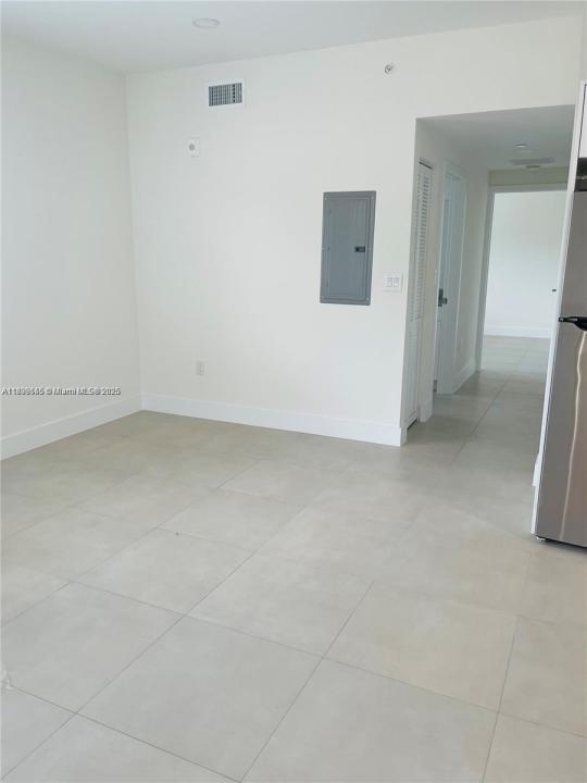 310 E 7th St 202-204, Hialeah, 佛罗里达州 33010, 美国