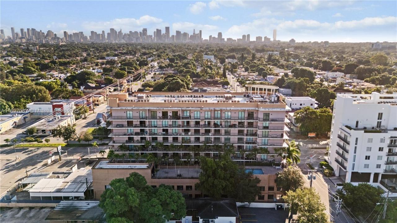 1690 SW 27th Ave 603, Miami, Флорида 33145, Соединенные Штаты