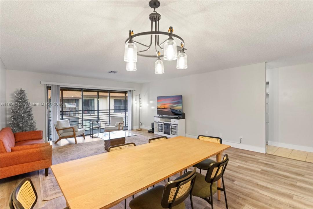 176 W Laurel Dr 1106, Margate, Флорида 33063, Соединенные Штаты