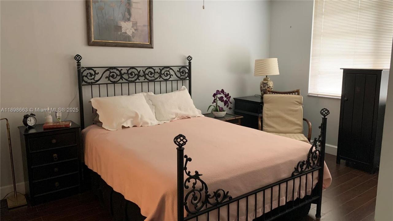 900 Colony Point Cir 305, Pembroke Pines, Florida 33026, Estados Unidos