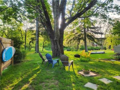 74 Edgewater Road, South Kingstown, Rhode Island 02879