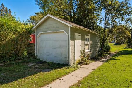 39 Hilton Street, Tiverton, Род Айленд 02878, Соединенные Штаты