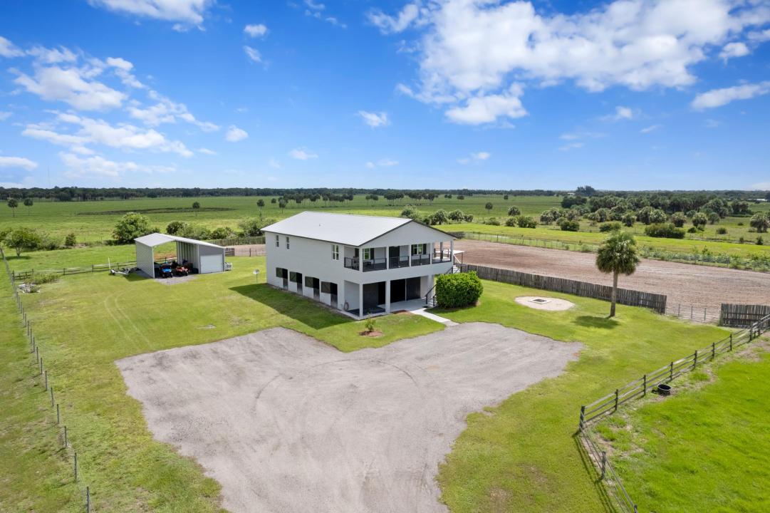 6536 SE 26th Trail, Okeechobee, 佛罗里达州 34974, 美国