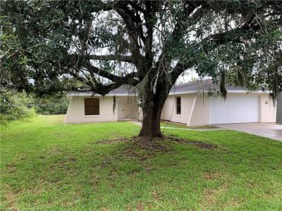 3017 Beech Avenue, Lake Placid, Florida 33852, USA