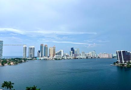 3530 Mystic Pointe Dr 1711, Aventura, Florida 33180, USA