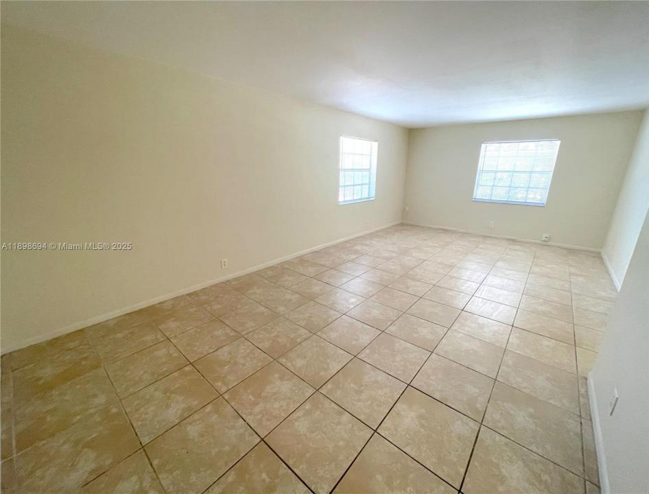 704 SE 2nd Ave 448, Deerfield Beach, Florida 33441, HOA KỲ