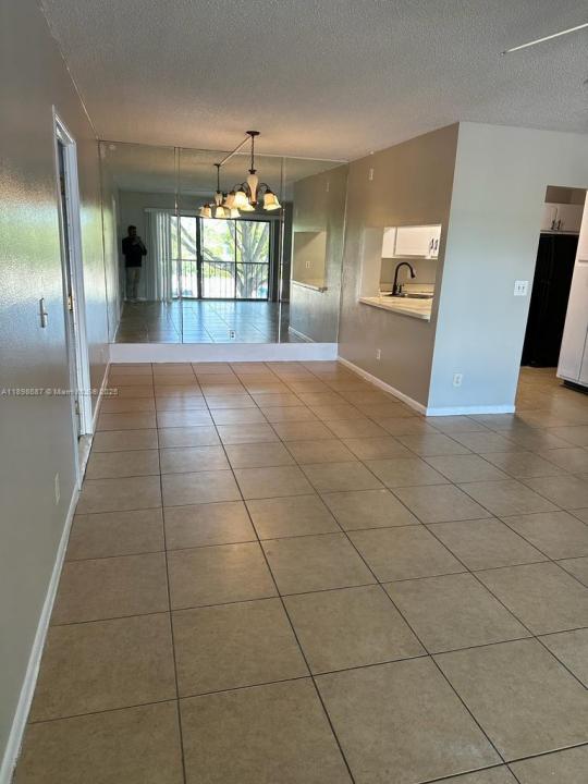 8215 Sun Spring Cir 22, Orlando, Florida 32825, HOA KỲ