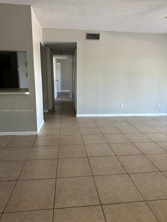 8215 Sun Spring Cir 22, Orlando, Florida 32825, HOA KỲ