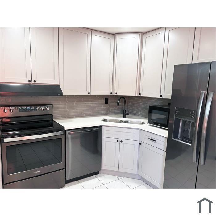 5812 NW 16 Street 29, Lauderhill, Florida 33313, USA