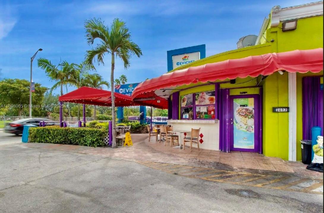 2692 Palm Ave, Hialeah, Floride 33010, États-Unis