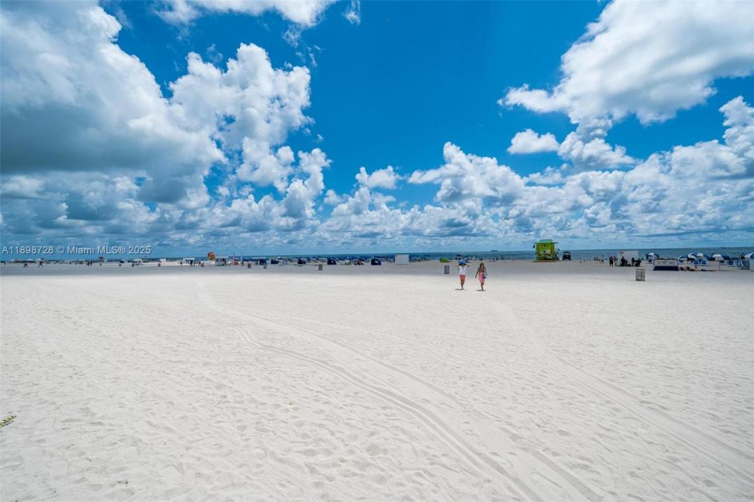 441 Collins Ave 27, Miami Beach, Florida 33139, Stati Uniti