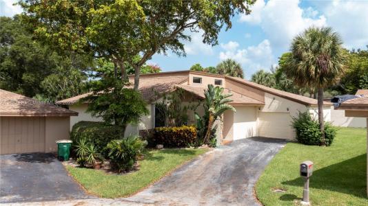Tamarac, Florida 33321