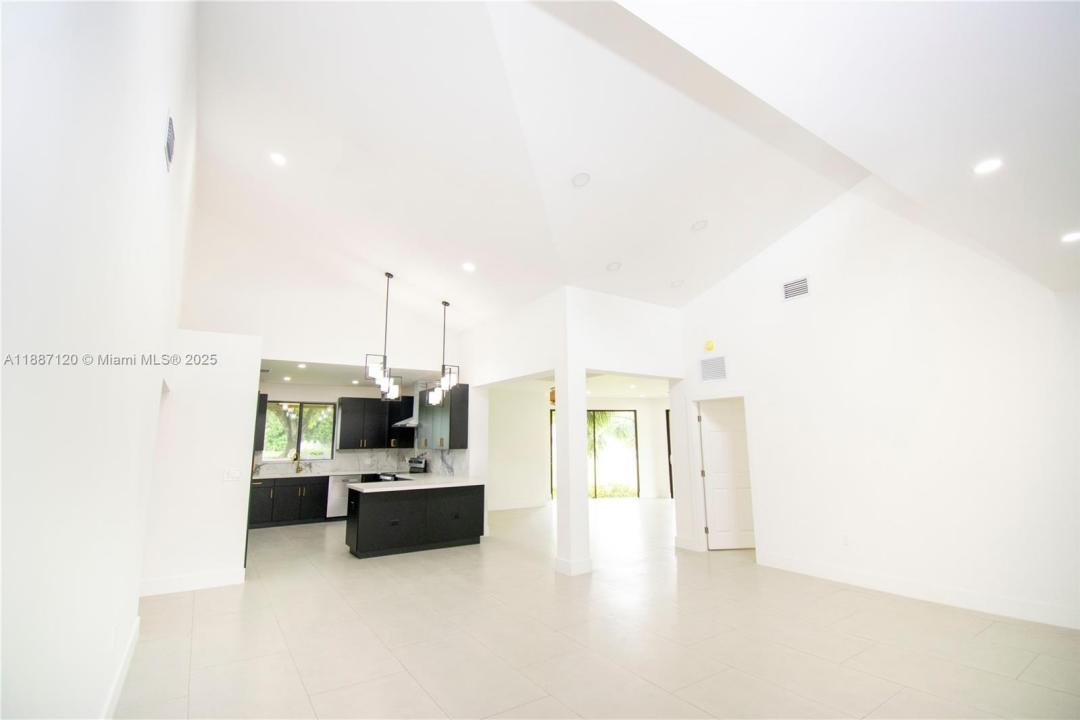 Tamarac, Florida 33321