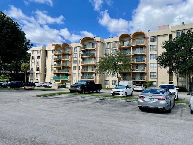 9350 Fontainebleau Blvd 408, Miami, Floride 33172, États-Unis