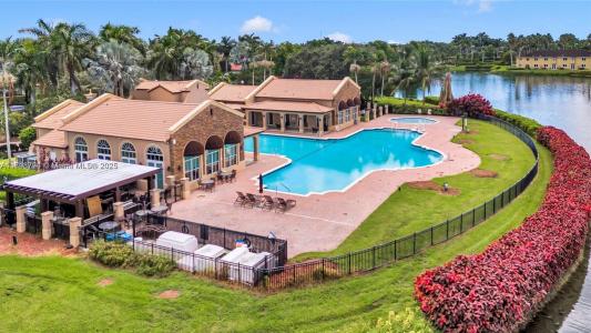 1395 NE 33rd Ave 206-26, Homestead, Florida 33033, USA