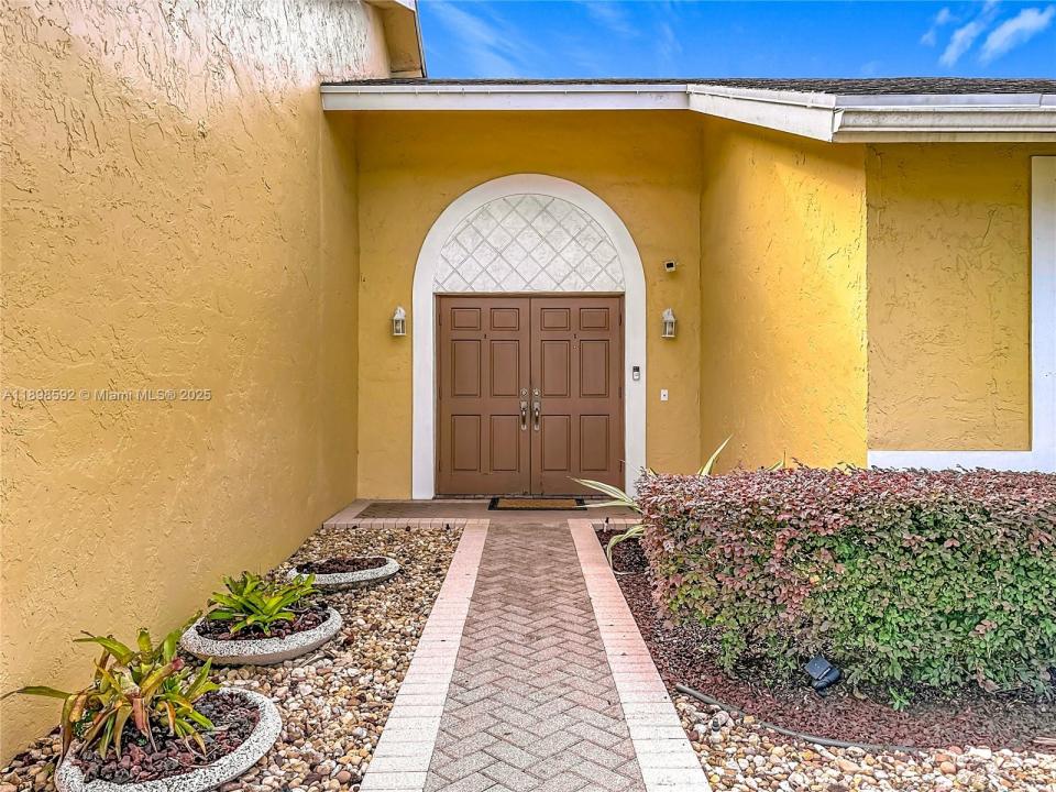 8060 NW 51st ct, Lauderhill, Florida 33351