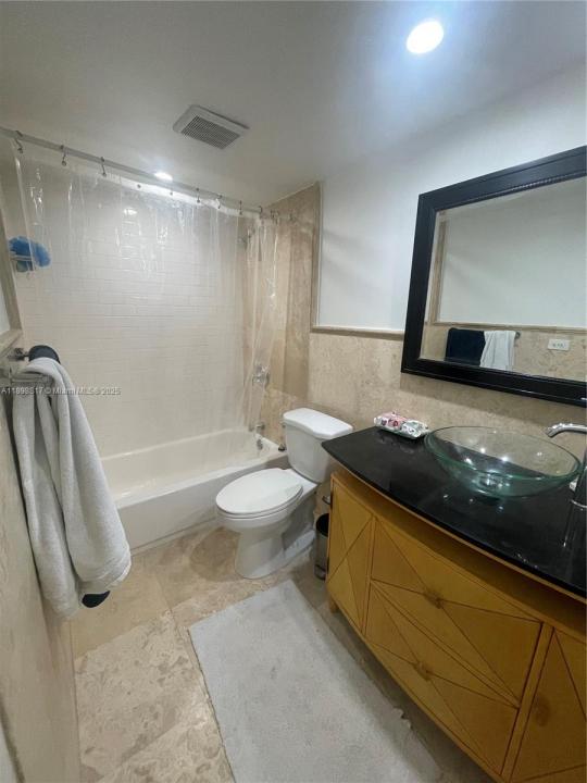 5330 SW 77th Ct 203J, Miami, Flórida 33155, Estados Unidos