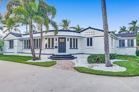725 Harrison St, Hollywood, Florida 33019, USA