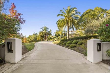 Violet, Encinitas, California 92024, Estados Unidos