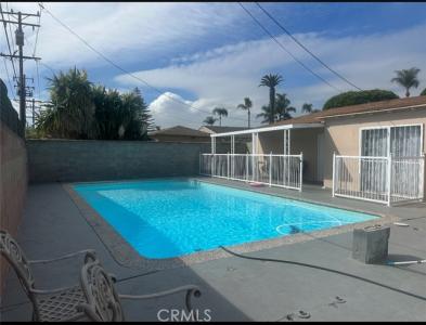 Poinsettia, Compton, كاليفورنيا 90221, الولايات المتحدة