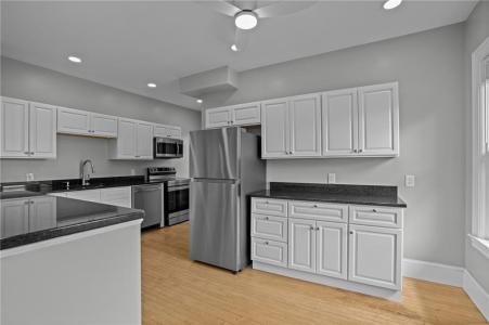 17 Selkirk Rd Road 2, Cranston, Rhode Island 02905