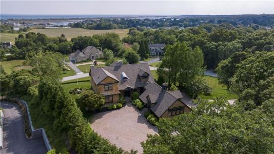 11 Bucks Trail, Westerly, RI 02891, USA