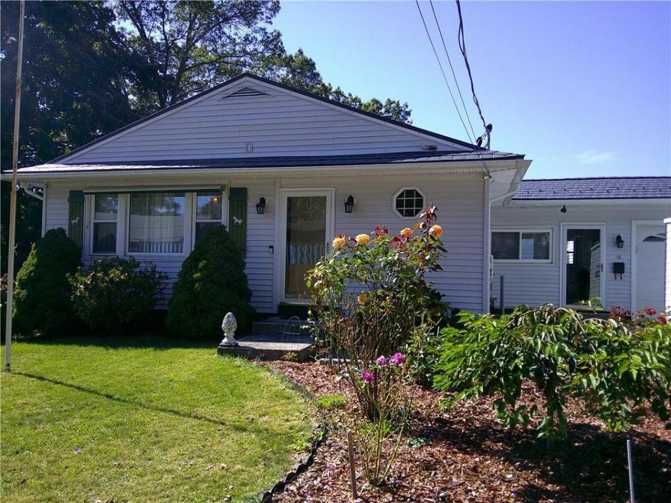 16 Kent Street, Cumberland, Rhode Island 02864, HOA KỲ
