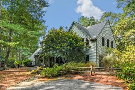 7 Thompson Trail, Richmond, רוד איילנד 02898, ארצות הברית של אמריקה