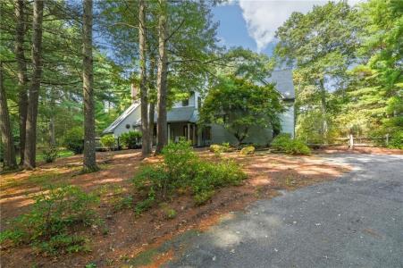 7 Thompson Trail, Richmond, רוד איילנד 02898, ארצות הברית של אמריקה