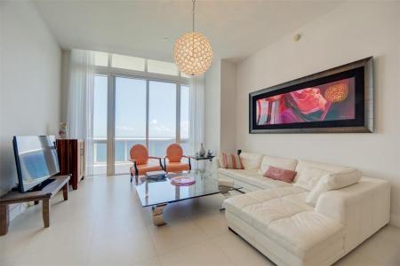 15901 Collins Ave Ph4303, Sunny Isles Beach, Florida 33160