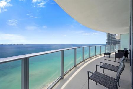 4111 S Ocean Dr 3002, Hollywood, Florida 33019, USA