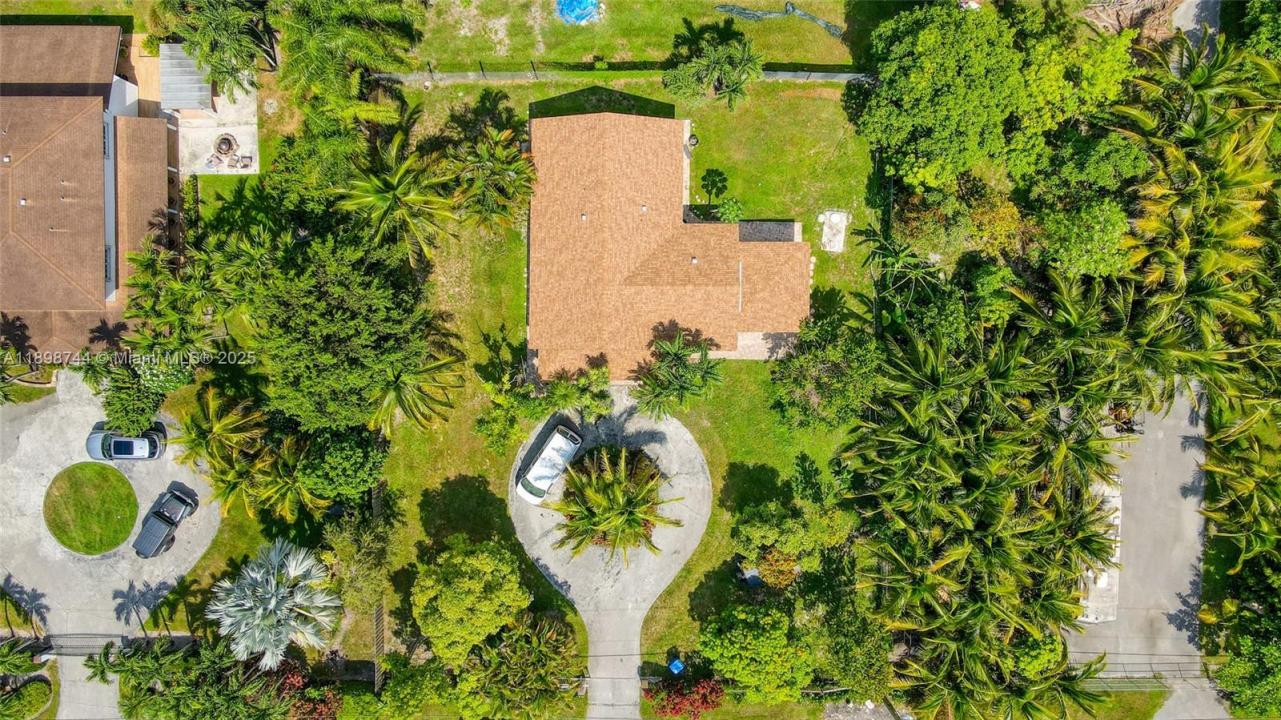 5130 SW 208th Ln, Southwest Ranches, Florida 33332