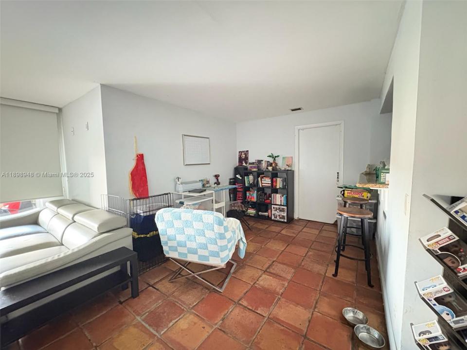 8475 SW 156th Ct 330, Miami, Florida 33193
