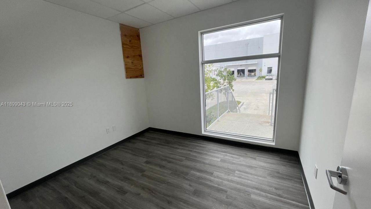 3042 NW 73rd St 1, Miami, Florida 33147