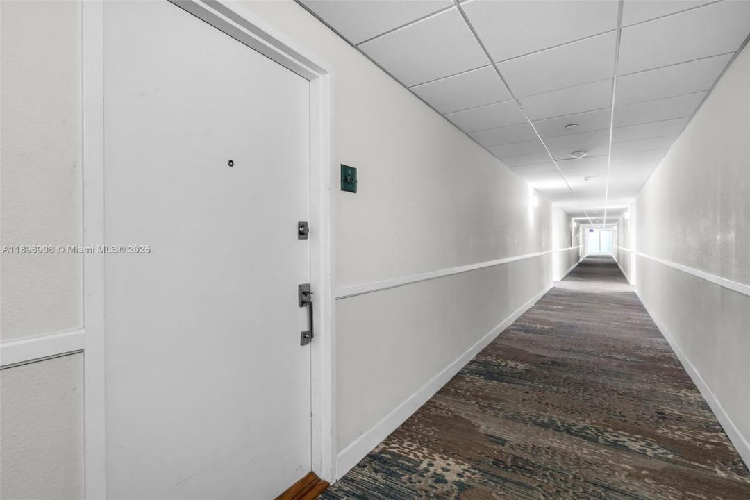 155 Ocean Lane Dr 302, Key Biscayne, Florida 33149, Estados Unidos