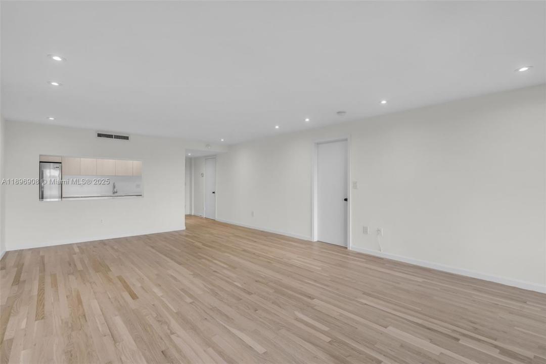 155 Ocean Lane Dr 302, Key Biscayne, Florida 33149, Estados Unidos