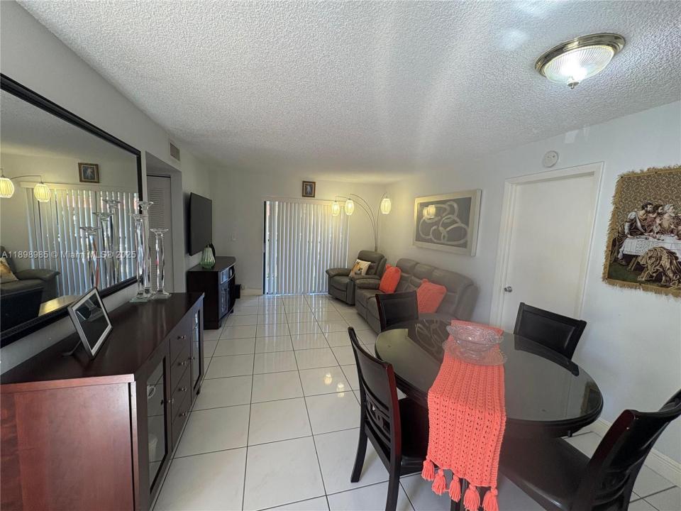 9714 Hammocks Blvd 203-29, Miami, فلوريدا 33196, الولايات المتحدة
