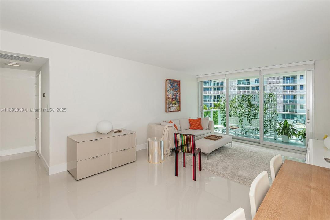 1000 West Ave 327, Miami Beach, 佛罗里达州 33139, 美国