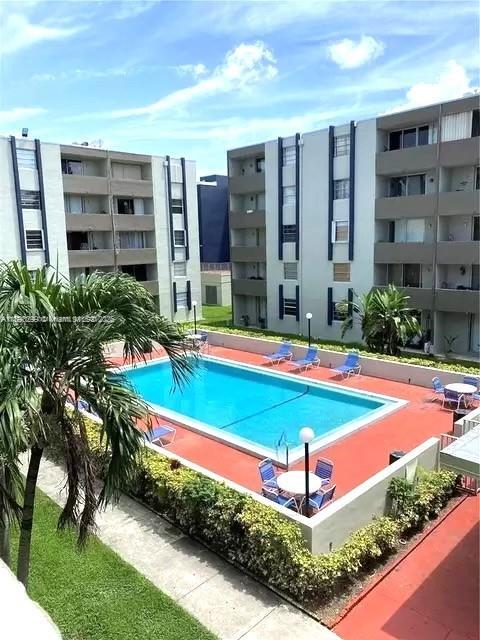 10090 NW 80th Ct 1155, Hialeah Gardens, Floride 33016, États-Unis