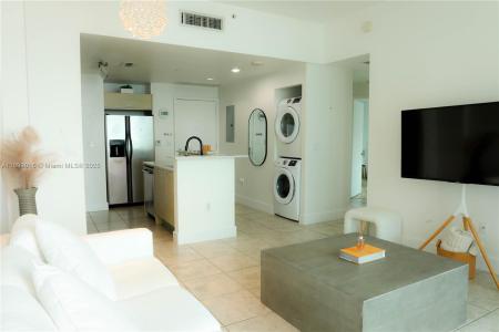 350 NE 24th St 406, Miami, Florida 33137, USA