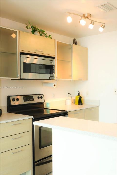 350 NE 24th St 406, Miami, Florida 33137, Estados Unidos