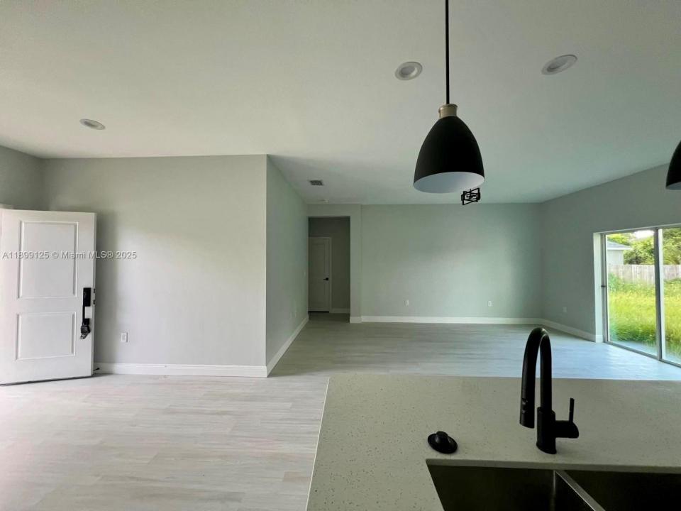 21068 Exmore Ave 21068, Port Charlotte, Florida 33952