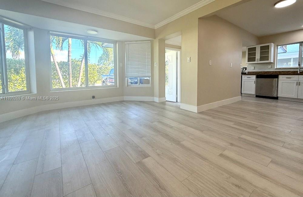 716 NE 7th St 1, Hallandale Beach, Florida 33009