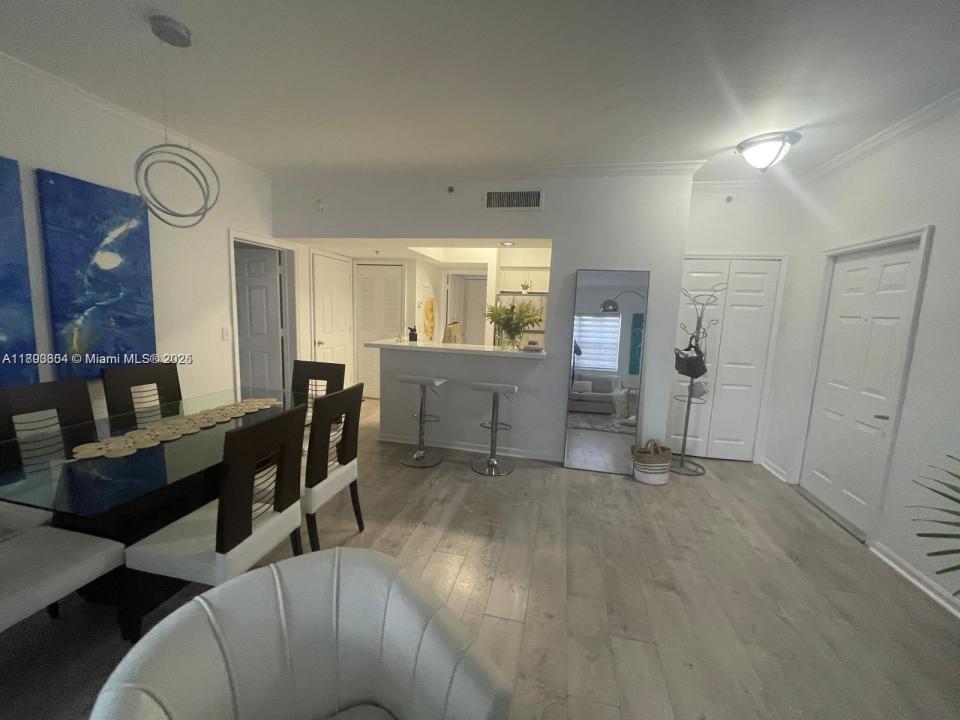3105 NE 184th St 7202, Aventura, 佛羅里達州 33160, 美國