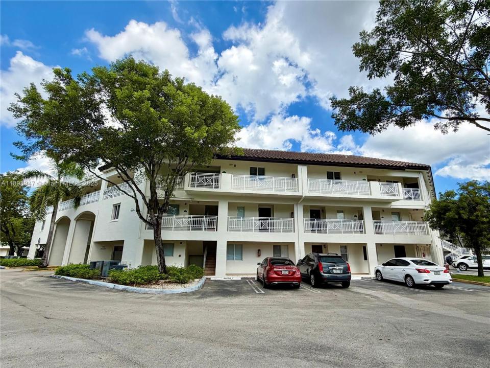 8851 NW 112th Ave 215, Doral, Floride 33178, États-Unis